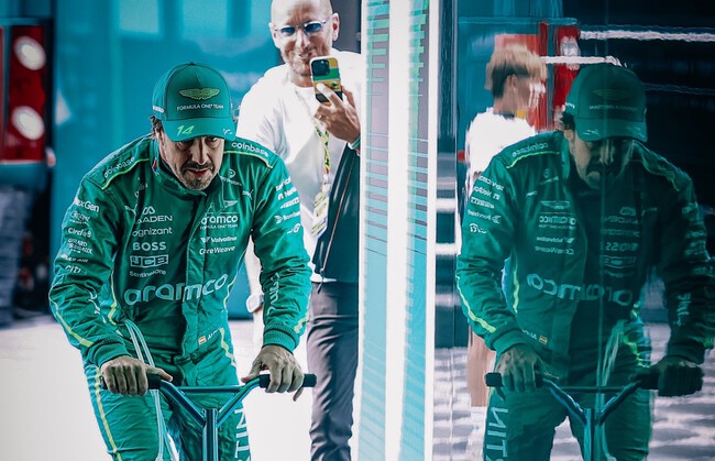 Alonso Aston Martin F1 2025