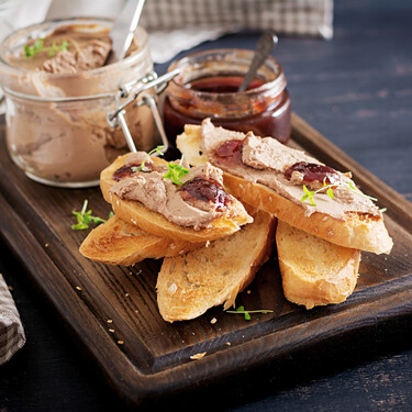 Aldi vende el mejor acompañante para un buen chuletón: este foie gras por menos de 7 euros que también sirve de aperitivo