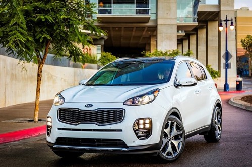 Si es miércoles y tu auto es blanco, preocúpate: esto dicen las estadísticas de robo de autos en México