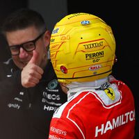Lewis Hamilton tiene una teoría sobre cuál es el truco de Mercedes para dominar la F1: el mismo que usaba él 