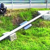 Se dedicaban a tirar radares mientras la gente les aplaudía. Resulta que lo hacían para que no les pillasen hurtando 