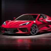 El Chevrolet Corvette C8 podría tener versiones híbridas y hasta una eléctrica