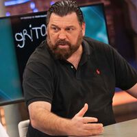 La demoledora respuesta de Hovik Keuchkerian a Pablo Motos: "Yo soy facha cuando vengo a 'El Hormiguero' y rojo cuando voy a 'La Revuelta'"