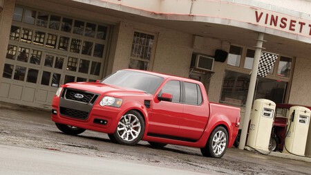 Ford Svt Explorer Sport Trac Adrenalin Rm Auctions 2