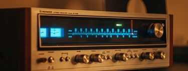 Reciclar un viejo equipo de música para mejorar el sonido de la Smart TV: cómo hacerlo, cuándo merece la pena y qué necesito