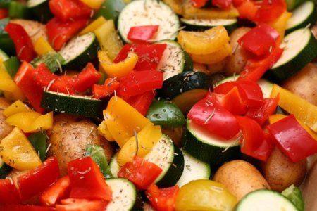 Operación bikini: apúntate a la nutricosmética y come para verte mejor