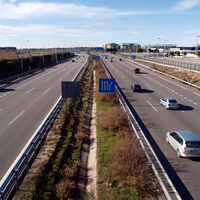 La trampa del extrarradio: las ciudades españolas están colapsadas porque no se pensaron para ir "de la periferia a la periferia"