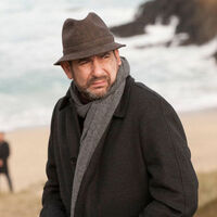 Karra Elejalde, actor de 65 años, sobre su juventud en los 70: "Trabajé 6 años en montajes eléctricos a la vez que hacía teatro amateur"