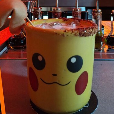 Kaito del Valle, el bar secreto en Zona Rosa perfecto para ir con amigos: tiene karaoke, cultura pop japonesa y cocteles únicos