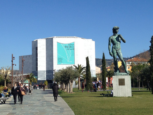 No sólo playa y glamour, en Niza no te pierdas el Museo de Arte Moderno y Contemporáneo