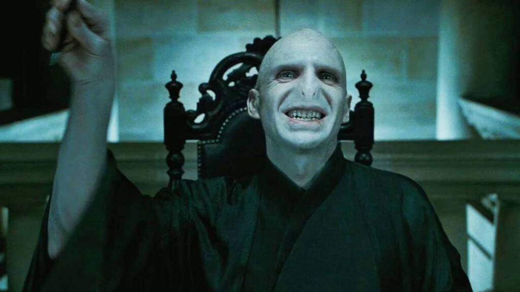 La serie de Harry Potter todavía no tiene a su Voldemort, pero el actor de las películas no ha dudado en dejarle la advertencia más cómica La serie de Harry Potter todavía no tiene a su Voldemort, pero el actor de las películas no ha dudado en dejarle la advertencia más cómica