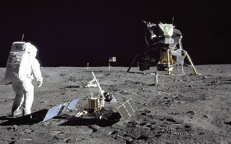 Tu iPhone 6 podría controlar 120 millones de misiones a la luna desde tu bolsillo