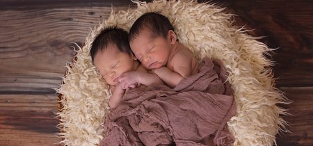 Curiosidades de año nuevo: seis parejas de gemelos que nacieron en años diferentes
