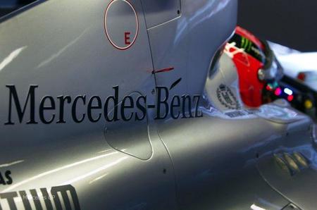 Michael Schumacher cree que el Mercedes W02 está listo para luchar por buenos resultados