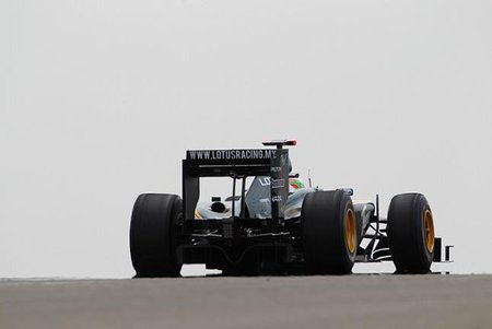 Lotus está estudiando pasarse a los motores Renault o Mercedes