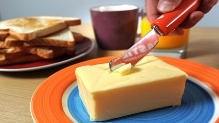 Conceptos innovadores para el hogar inteligente: Cubiertos que se calientan solos