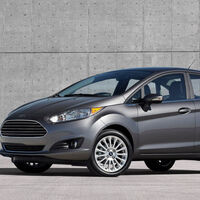 Ford se quedó sin autos baratos y empieza a arrepentirse. Planea traerlos de vuelta, aunque no como esperabas