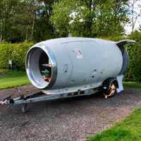 Rolls-Royce camper, o el motor de avión que se convirtió en caravana tras seis años y 1.000 horas de trabajo