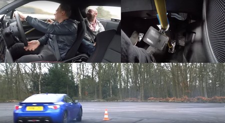 Los de Autocar se aburren y han decidido demostrar que dos personas pueden hacer drifting a la vez en un Subaru BRZ