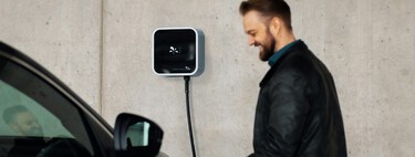 Spain already buys more plug-in hybrids and electric cars than gasoline cars. He has achieved it by playing with language