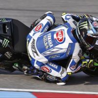 Alex Lowes tras rodar (y caerse) con la Yamaha YZR-M1 de Pol: "¡Ha sido uno de los mejores días de mi vida!" 