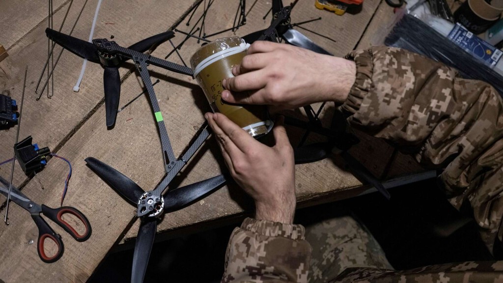 Si la pregunta es cómo logró Ucrania filtrar miles de drones en Rusia, la respuesta es sencilla: sobornando a rusos