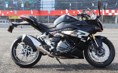 Benelli Tornado 402 Lateral