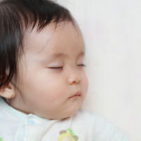 Por qué en Japón los niños duermen hasta los 6 años con los padres y se hacen independientes por el día