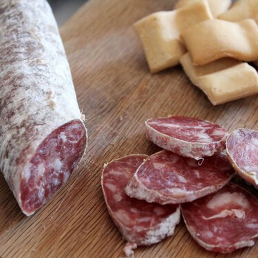 Alerta alimentaria en Aldi por Salmonella: retiran este fuet vendido en toda España y piden que se devuelva