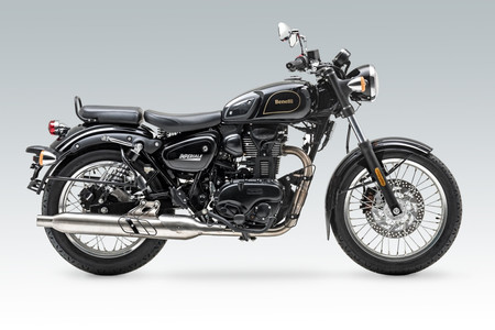Benelli Imperiale 400: otra moto clásica para el carnet A2 con 20 CV por 3.799 euros