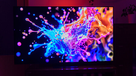 Hisense UR9S RGB MiniLED