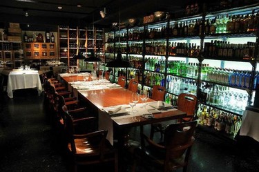 Restaurantes clandestinos donde celebrar tus comidas de Navidad en Barcelona