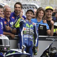 Valentino Rossi gana en Jerez dominando "a lo Lorenzo" 