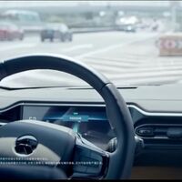 NIO empieza a 'examinar' a los conductores que quieran utilizar el sistema de conducción semiautónoma en sus coches