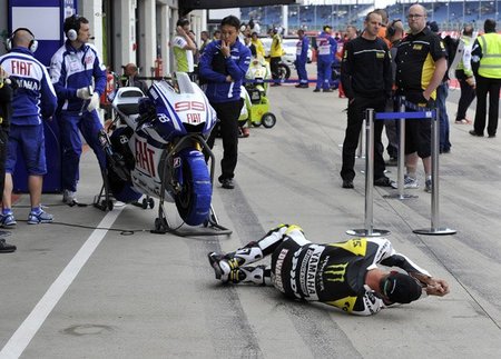 MotoGP 2010: el rompecabezas del sustituto de Rossi se va completando