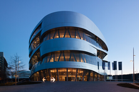 Mercedes Benz Museum 201312 05 Blue Hour