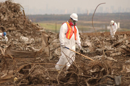 World Trade Center Wreckage Fresh Kills Landfill On Staten Island