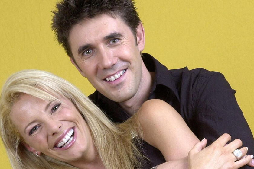 Qué fue de Liborio García, el co-presentador de 'El bus' que acabó mutando tras las cámaras en director de Fórmula 1