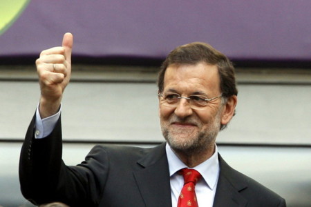 Rajoy, el amigo de la élite: propone bajar el tipo máximo del IRPF por debajo del 43%