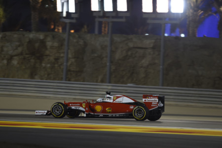 Sebasitan Vettel Libres Barein