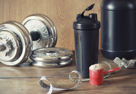 Todo lo que tienes que saber sobre los batidos de proteínas, en vídeo