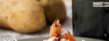 Cómo hacer la mejor ensaladilla de marisco, receta andaluza fácil para el aperitivo