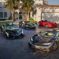 Supercar Blondie y otros YouTubers del motor han encontrado la forma de hacer más dinero con los coches que prueban: vendértelos