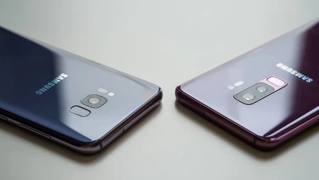 サムスン S9 および S9