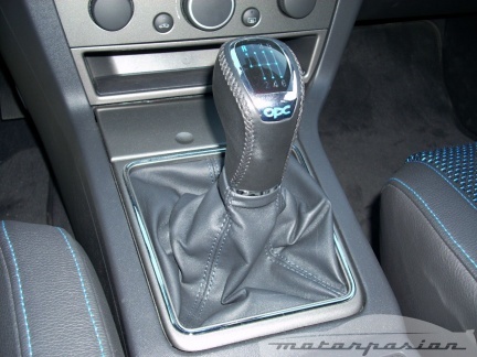 Opel Vectra SW OPC