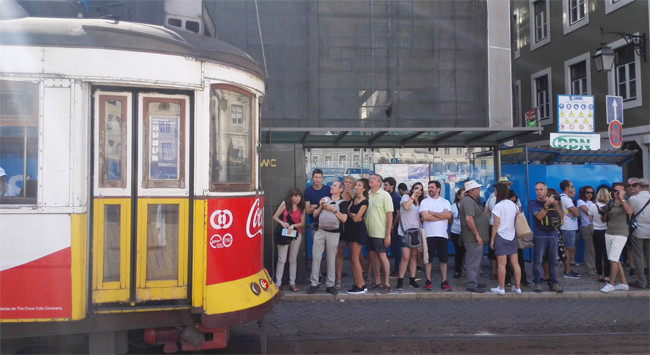 ¿Merece la pena montar en tranvía por Lisboa?