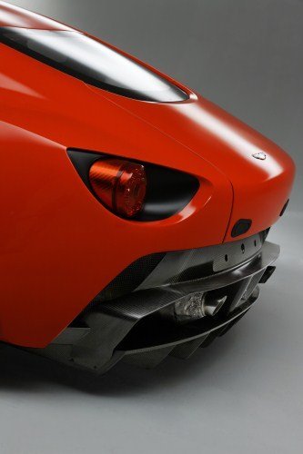 Aston Martin V12 Zagato difusor trasero
