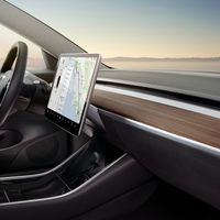 Teslatari, ya puedes jugar videojuegos en la pantalla de tu Tesla
