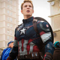 Tú quieres que Chris Evans vuelva. Él quiere volver. Pero parece que en Avengers Doomsday no hay futuro para su Capitán América