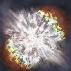 La explosión de una estrella causa una luminosidad extraordinaria